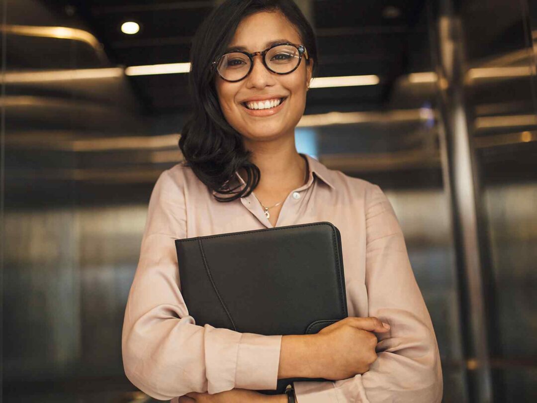 https://elevatestrategygroup.ca/wp-content/uploads/2020/08/service_06-1080x810.jpg