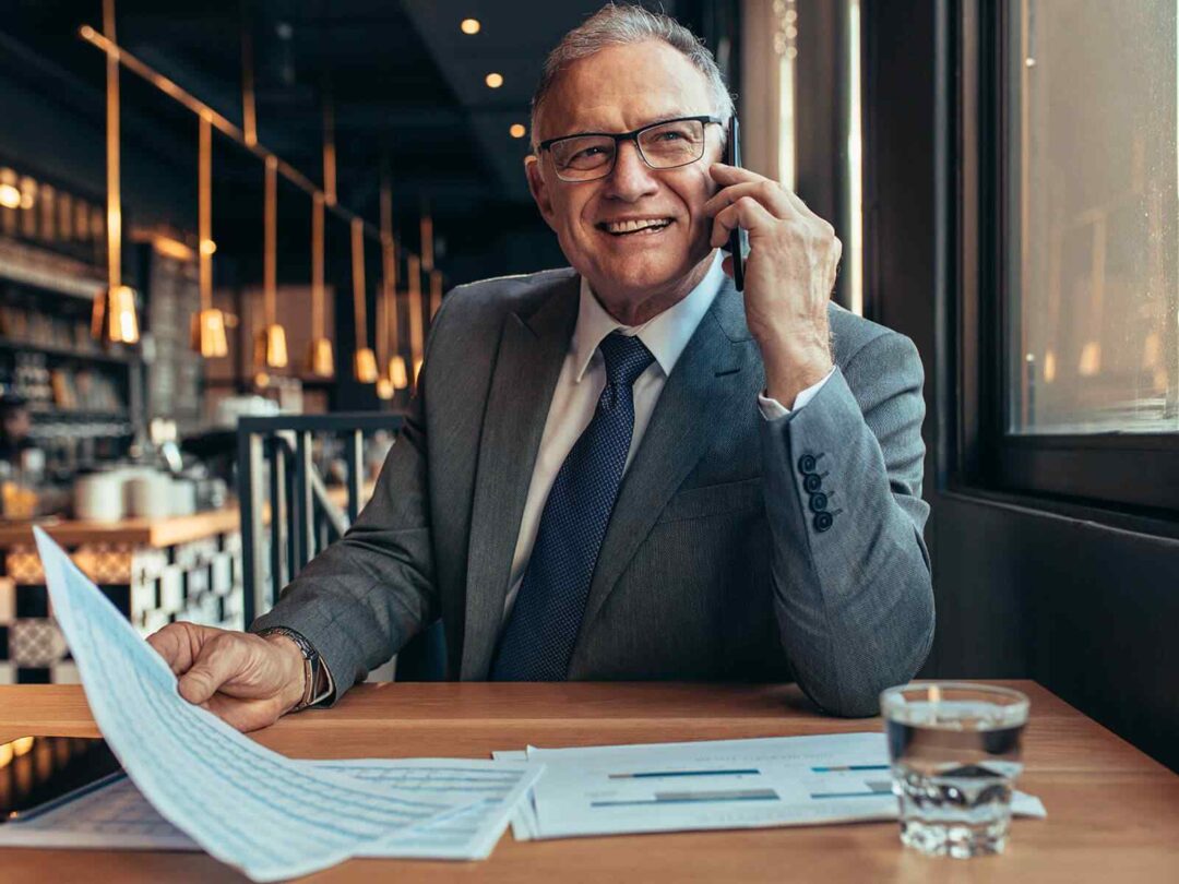 https://elevatestrategygroup.ca/wp-content/uploads/2020/09/client-experience-1-1080x810.jpg